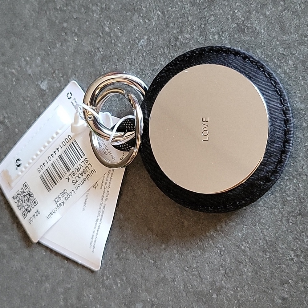 NWT Lululemon Silver Black Logo Keychain - Picture 5 of 7